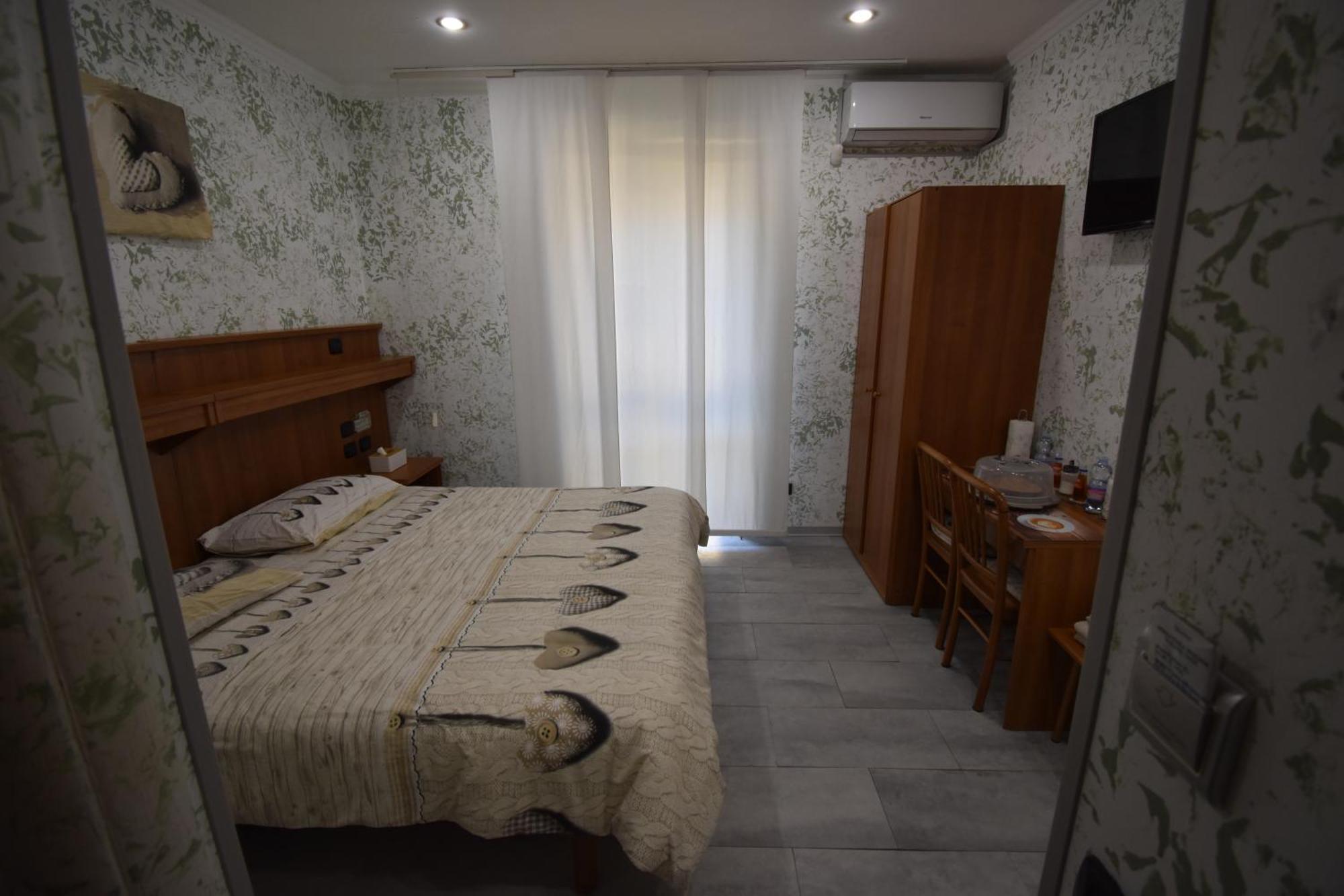 Vichyenichy Hotel Morena ห้อง รูปภาพ